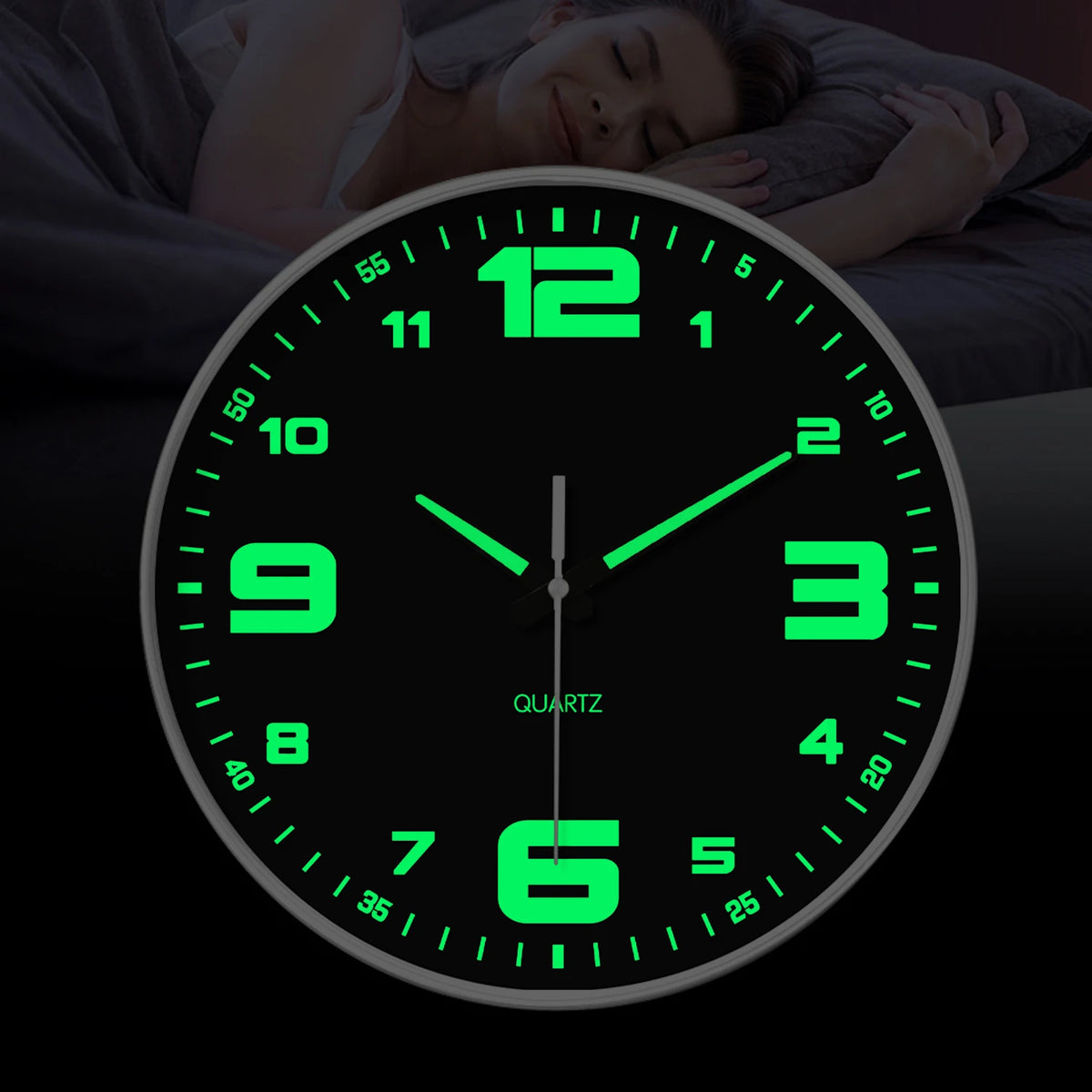 Wanduhr lautlos mit Leuchtziffern