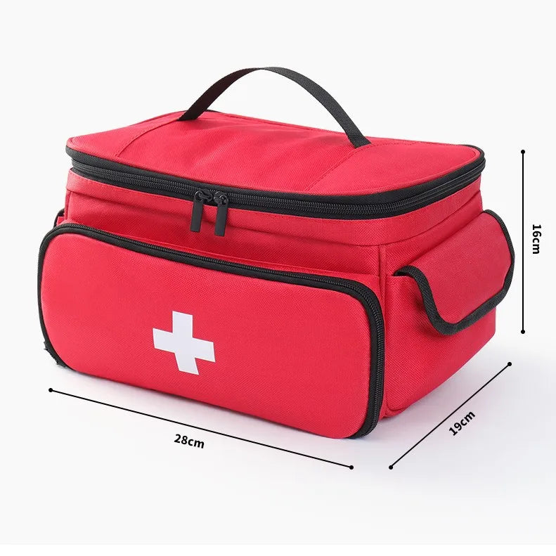 Erste-Hilfe-Tasche mit vielen Fächern